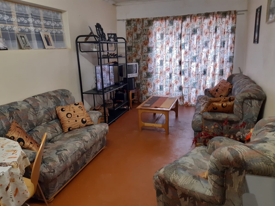 3 Bedroom Property for Sale in Petrusburg Free State